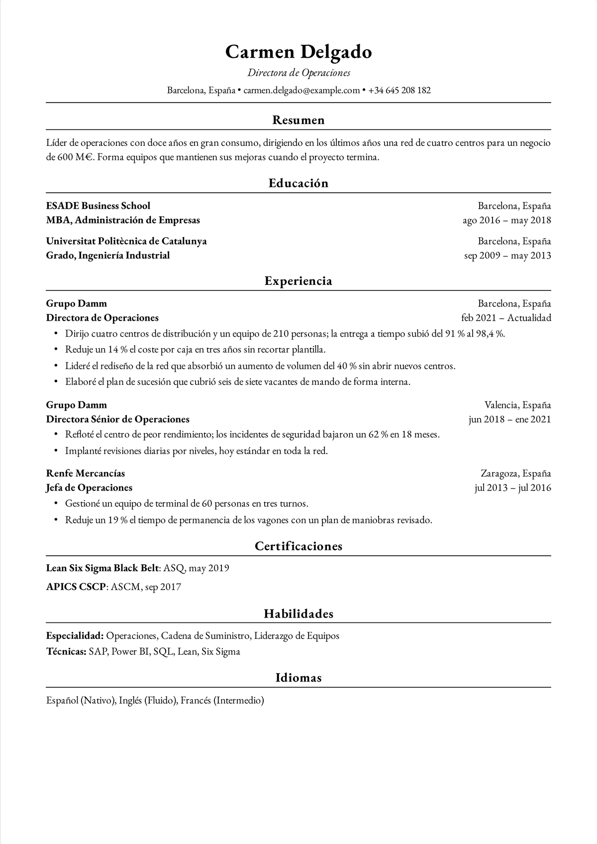 Ejemplo de currículum Harvard para una directiva con experiencia: un CV de directora de operaciones de dos páginas con un breve resumen, tres puestos a lo largo de doce años y una certificación Lean Six Sigma.