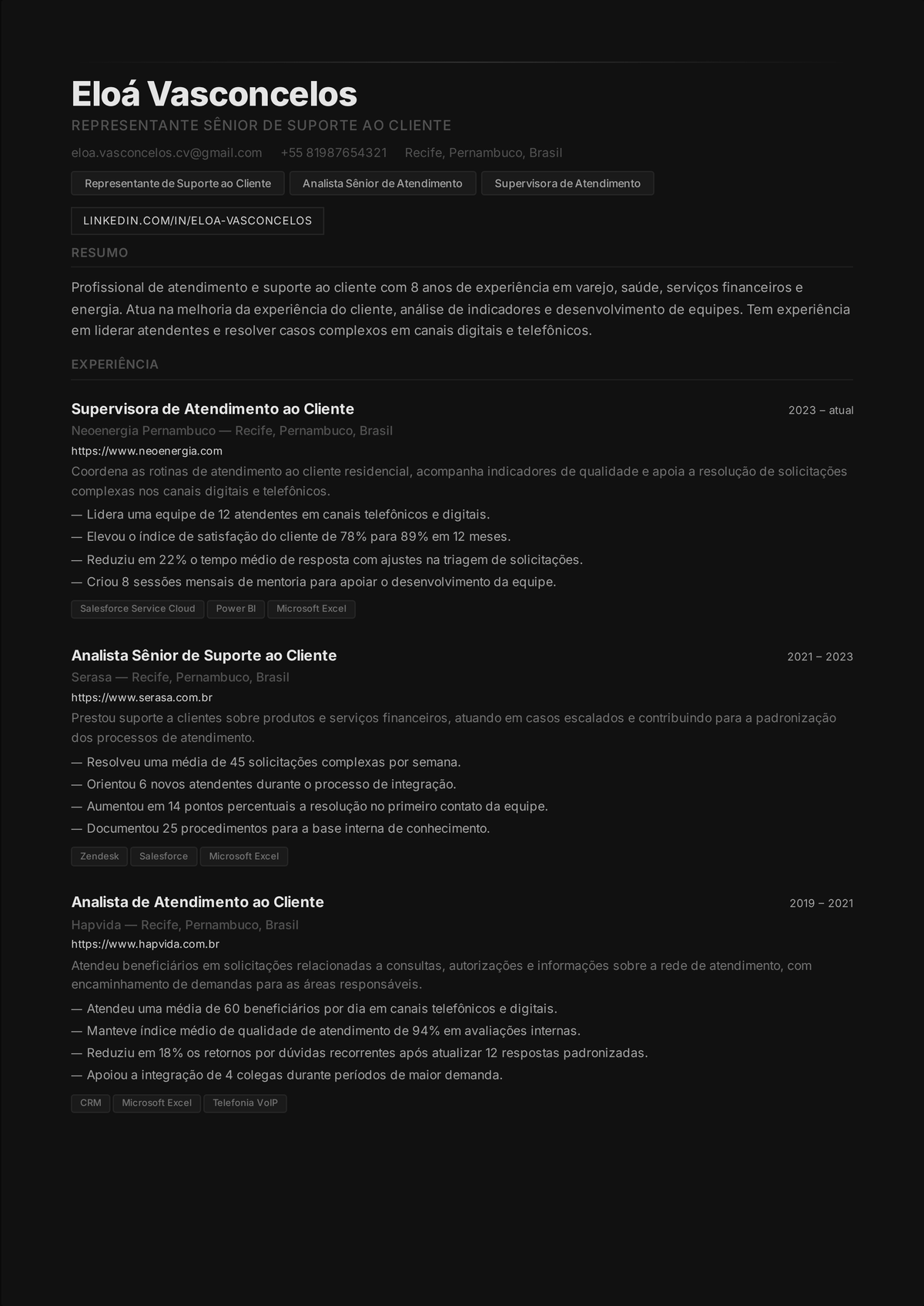 Exemplo de currículo de líder de equipe de atendimento ao cliente: currículo de um supervisor de suporte mostrando tamanho da equipe gerida, orientação, cumprimento de SLA, retenção de atendentes e uma melhoria de métrica em toda a equipe.